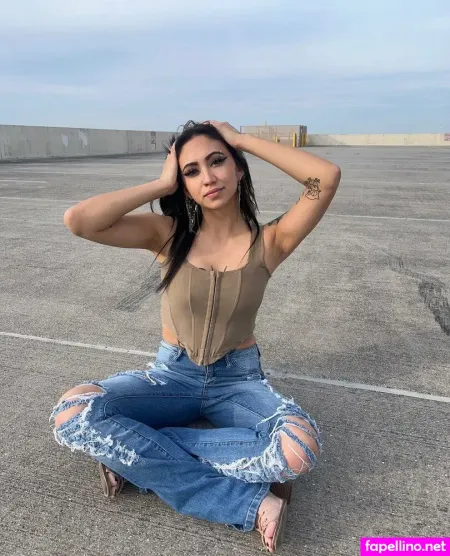 Yeshunnixx OnlyFans Thumbnail #x08C4lw87g