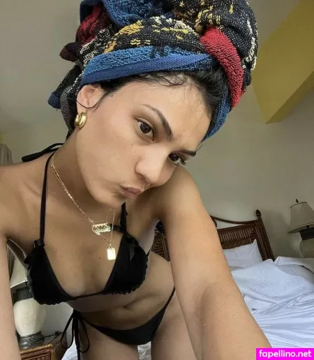 Yesly Dimate OnlyFans Thumbnail #9oPF0LPK82