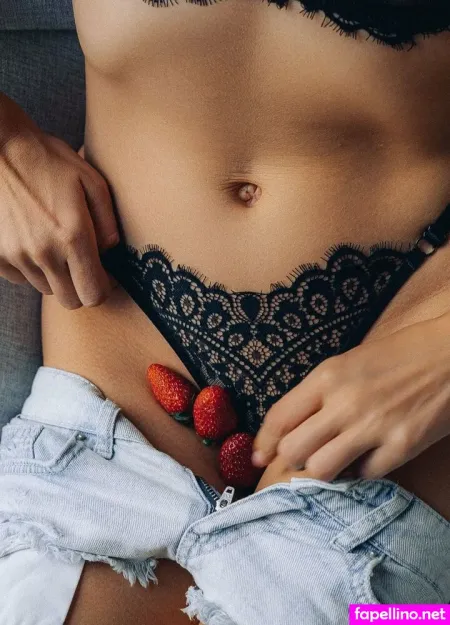 Yesoneefree OnlyFans Thumbnail #IzuamVqGZS