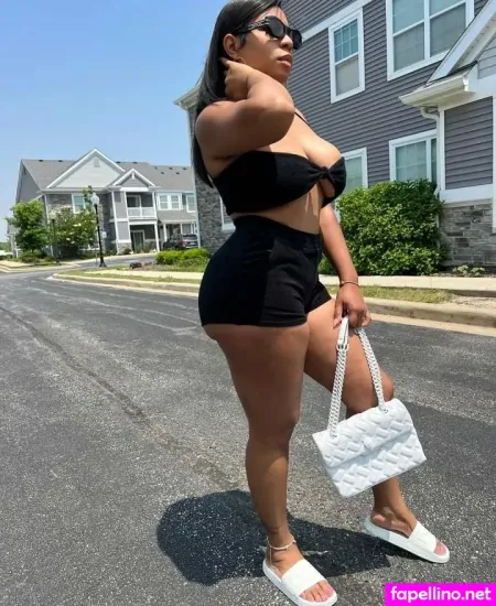 Yesprettyb OnlyFans Thumbnail #evGZjIKHNU