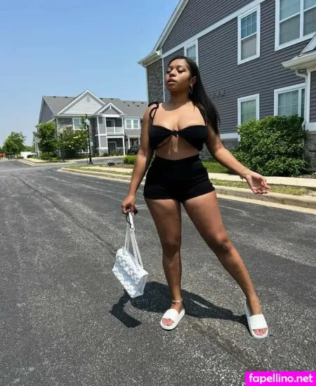 Yesprettyb OnlyFans Thumbnail #i1YPRASTtt