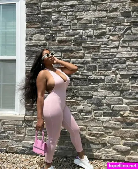 Yesprettyb OnlyFans Thumbnail #qcWFpOPQTQ