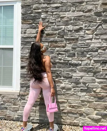 Yesprettyb OnlyFans Thumbnail #uOYpLd71NW