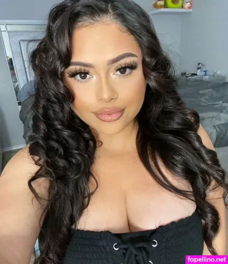 Yessenia Canales Main Profile Photo
