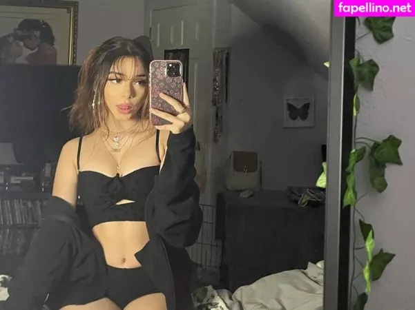 Yessseeeniiaa OnlyFans Thumbnail #brU1fkWXHa