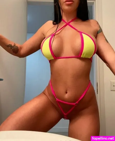Yesynaya1 OnlyFans Thumbnail #GRUFrh8cwW