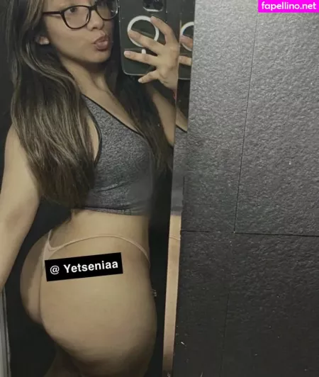 Yetseniaa OnlyFans Thumbnail #tp3Zd3Bb7T