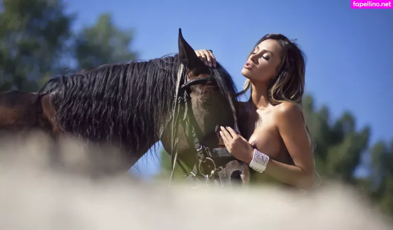 Yevgeniya Pechlaner OnlyFans Thumbnail #amJFQvWNOp
