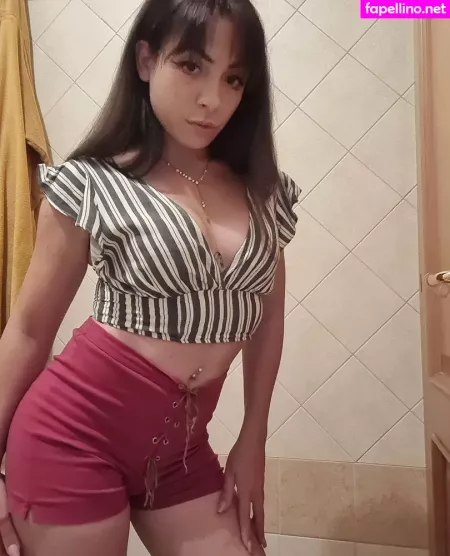 Yfaveth OnlyFans Thumbnail #Un3JE2LXI2