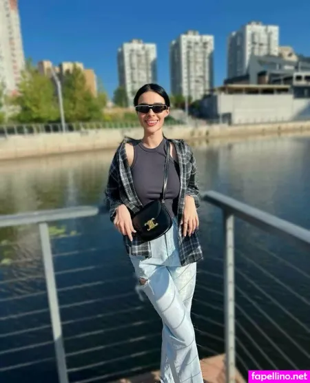 Yfcdxuvufg OnlyFans Thumbnail #7Vmnbaphdr