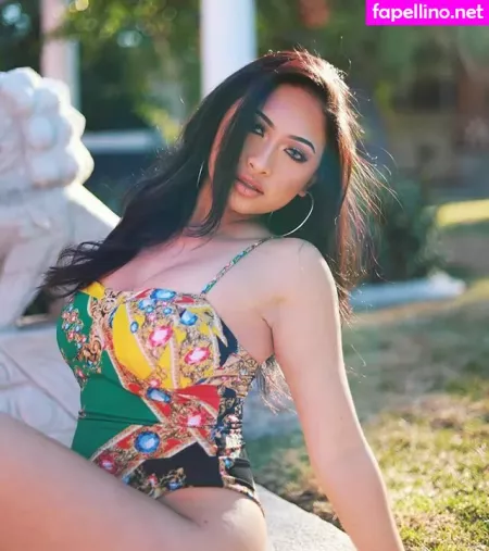 Yhessa OnlyFans Thumbnail #M1uPk6Zz4f