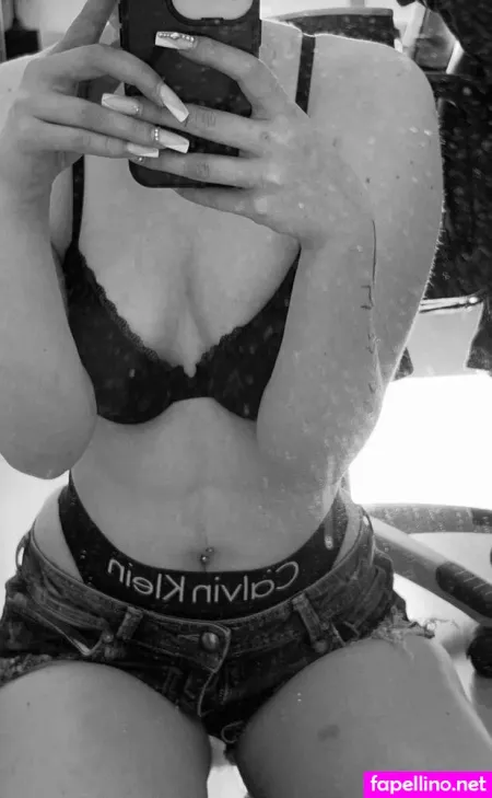Yhl Lara Lara Reichardt Privat Shit Von Lara OnlyFans Thumbnail #KOZJ7ZcCsH