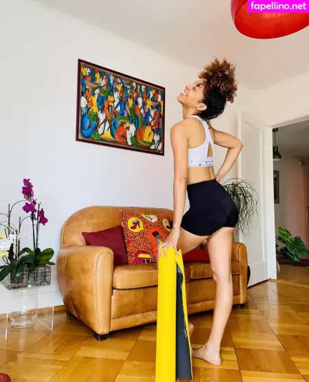 Yilian Can Izares OnlyFans Thumbnail #pybrUgT729