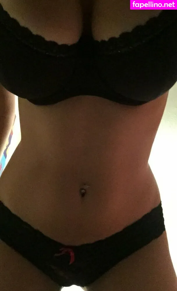 yillianatkinsonn, yillianyorgenhmm Nude Leaked OnlyFans Photo #8mhmj7OLjk