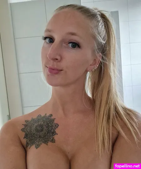 Yilvina OnlyFans Thumbnail #5bzkyTUu7Q