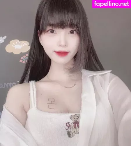 Yin2618 OnlyFans Thumbnail #FIwBtH9PoQ