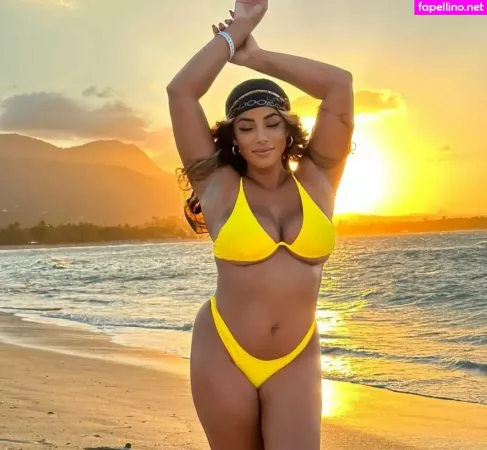 Yinamenez OnlyFans Thumbnail #3lRWCP5z21