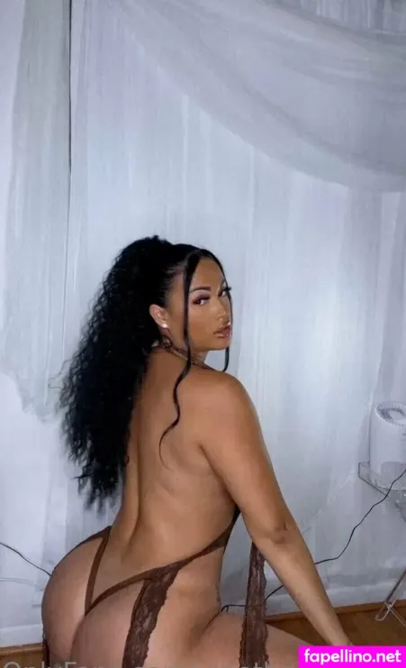 Yinetcolombiana OnlyFans Thumbnail #YwveDLuUi1