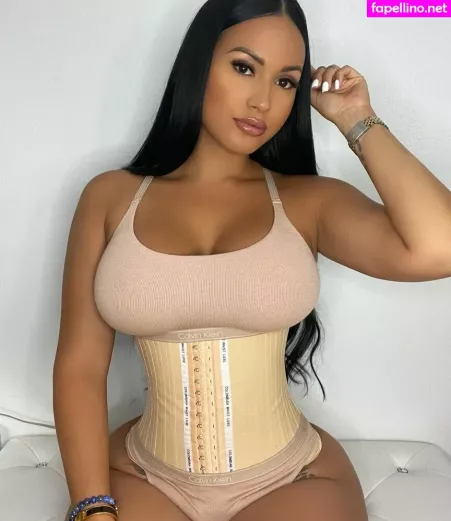 Yineth Moreno OnlyFans Thumbnail #gySRFb7lhu