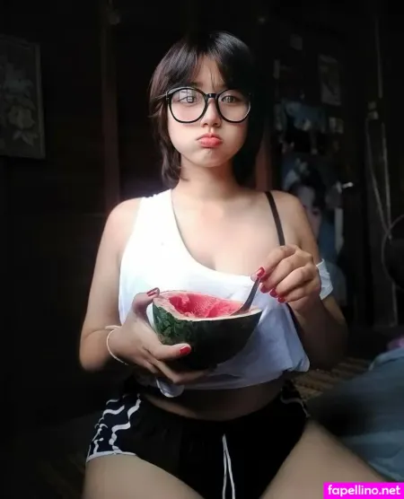 Yingapitchaya OnlyFans Thumbnail #e3FgtUNqO0