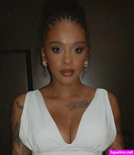 Yinka Bokinni OnlyFans Thumbnail #KFdkgsyNZj