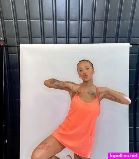 Yinka Bokinni OnlyFans Thumbnail #Y4msqGCHNg