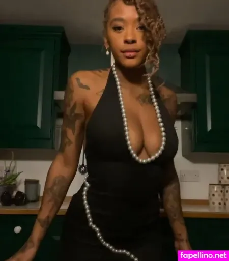 Yinka Bokinni OnlyFans Thumbnail #oXVlezKsVD