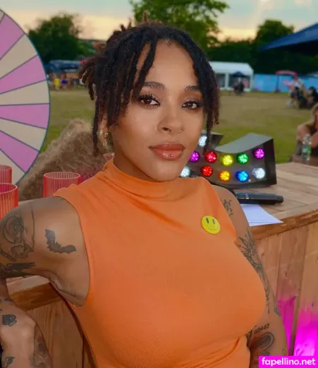 Yinka Bokinni OnlyFans Thumbnail #qBNOE99ZJh