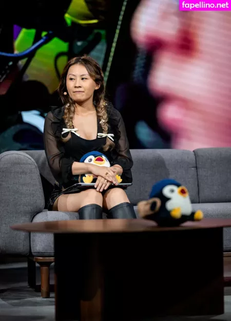 Yinsu Collins OnlyFans Thumbnail #rMCSPUde98