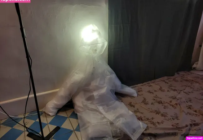 Yiruo OnlyFans Thumbnail #9NbiFEtPHr