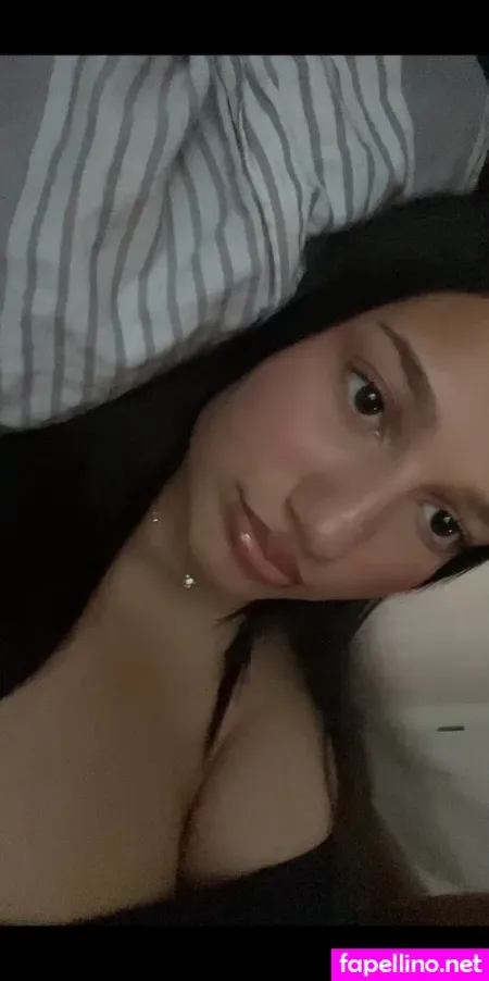 Yisel OnlyFans Thumbnail #LK8iQbdPXX