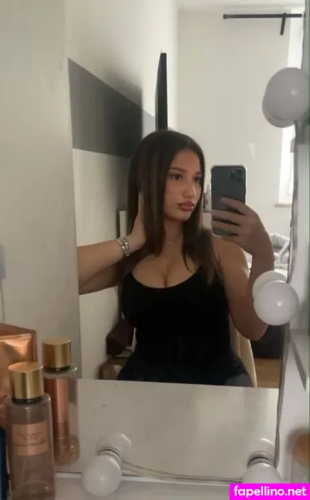 Yisel OnlyFans Thumbnail #w3zAiMwBmd