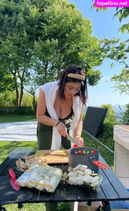 Yiyihahahaha OnlyFans Thumbnail #8OpOiKsrJm