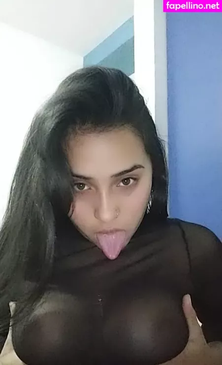 Yiyisweetcousin OnlyFans Thumbnail #PPT5QoQnOh
