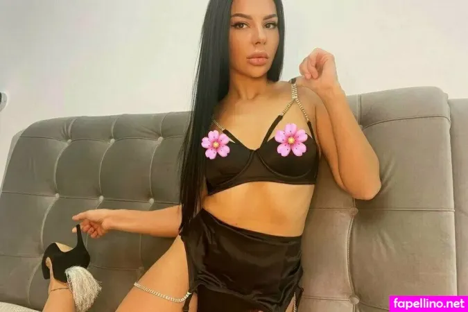 Ylia Sweet OnlyFans Thumbnail #fTz6aCX11w