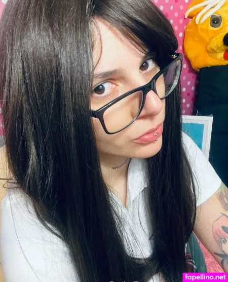 Ylw Lily OnlyFans Thumbnail #nnEd9slKHQ