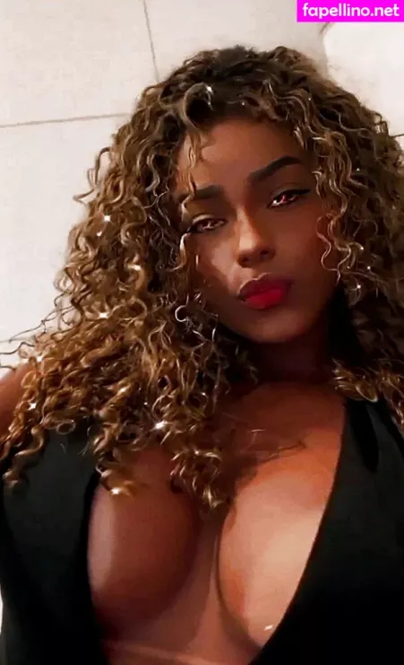 Ynaraabb OnlyFans Thumbnail #MEw7xAGHqr