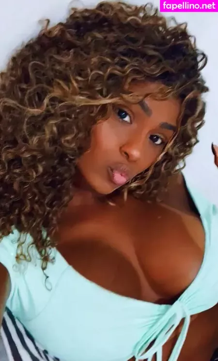 Ynaraabb OnlyFans Thumbnail #nyjH3rn1Z7