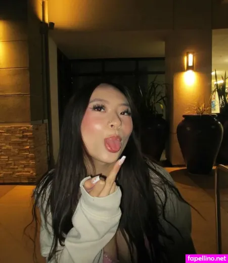 Ynori Nguyen OnlyFans Thumbnail #e4O0mt86Op