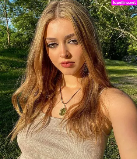 Yodelinghaley OnlyFans Thumbnail #fgxiIFk368
