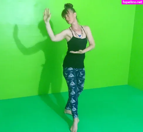 Yogadommed OnlyFans Thumbnail #oHZJ6t8YN1