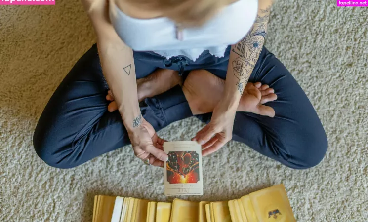 Yogakittykat OnlyFans Thumbnail #NZKmn1jyiw