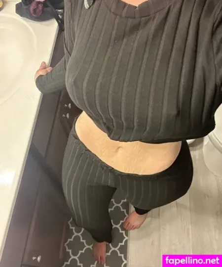 Yogawithbeth OnlyFans Thumbnail #1FKVaBEsoa