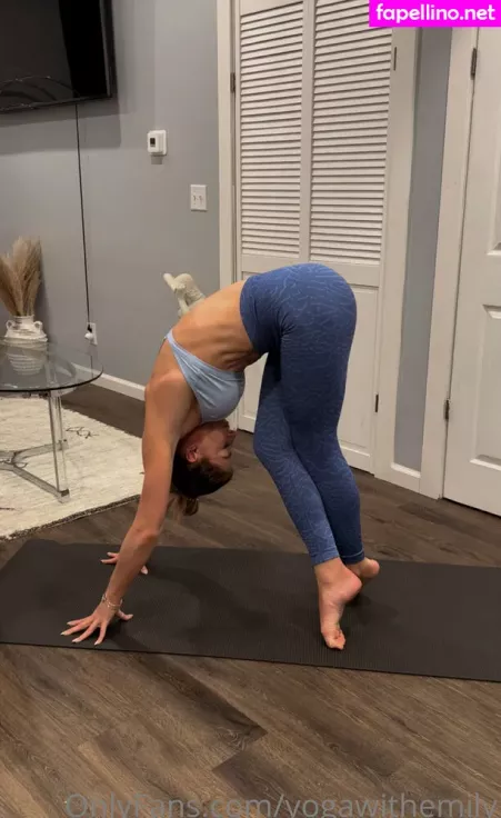 Yogawithemily OnlyFans Thumbnail #OA1zpfRQJO