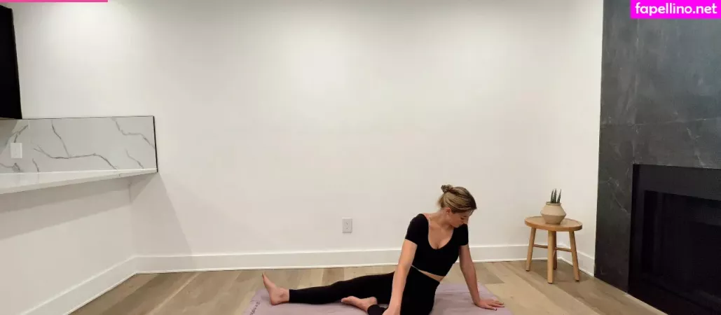 Yogawithemily OnlyFans Thumbnail #u16Ym4drEB