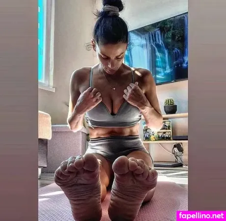 Yogetavip OnlyFans Thumbnail #s8zyloKpQ8