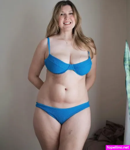 Yogi Bea 2 OnlyFans Thumbnail #9lX39l6AdZ