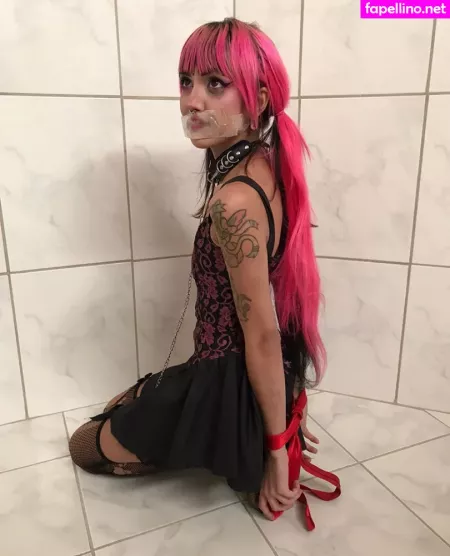 Yoifox OnlyFans Thumbnail #6OvYGcXR4Y