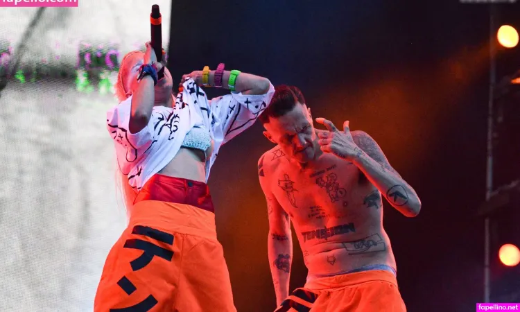 Yolandi Visser OnlyFans Thumbnail #GkmymN79ZG