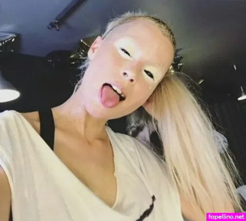 Yolandi Visser OnlyFans Thumbnail #I2bHKHDHOU